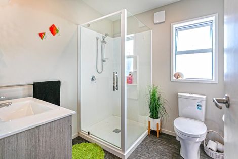 Photo of property in 336 Wharf Road, Coromandel, 3506