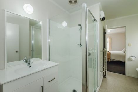 Photo of property in 3 Nathan Avenue, Paraparaumu Beach, Paraparaumu, 5032