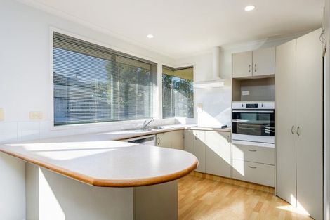 Photo of property in 209 Old Farm Road, Hamilton East, Hamilton, 3216