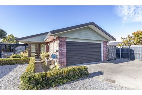Photo of property in 154 West Belt, Rangiora, 7400