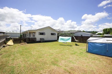 Photo of property in 16 Dearle Street, Paeroa, 3600
