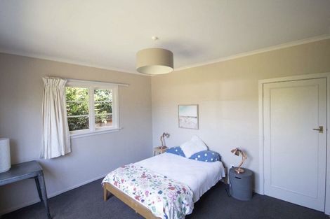 Photo of property in 32 Aorangi Road, Bryndwr, Christchurch, 8053