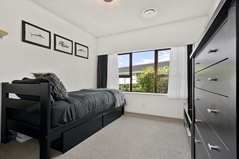 Photo of property in 98 Elliot Street, Pahurehure, Papakura, 2113