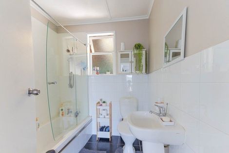 Photo of property in 103 Purnell Street, College Estate, Whanganui, 4500