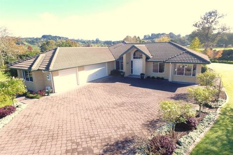 Photo of property in 72 Old Golf Road, Otorohanga, 3977