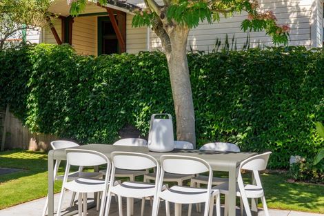 Photo of property in 23 Cameron Road, Bluff Hill, Napier, 4110