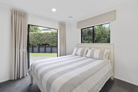 Photo of property in 9 Ellivani Rise, Pukekohe, 2120