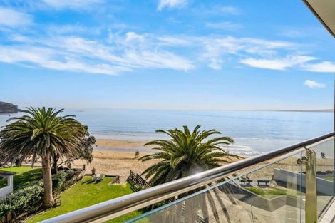 Photo of property in Seaview Apartments, 13/64 Milford Road, Milford, Auckland, 0620