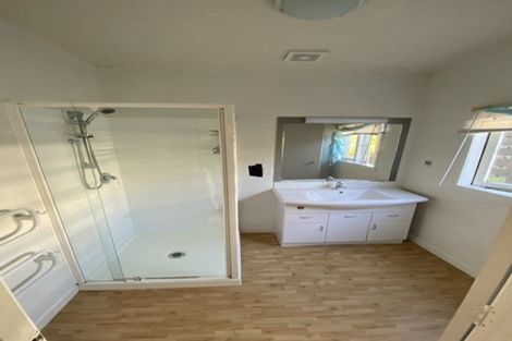 Photo of property in 2/21 Omana Road, Milford, Auckland, 0620