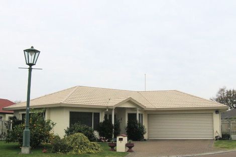 Photo of property in 5 Wilton Row, Taradale, Napier, 4112