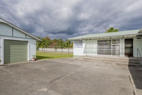 Photo of property in 182 Cambridge Street, Levin, 5510