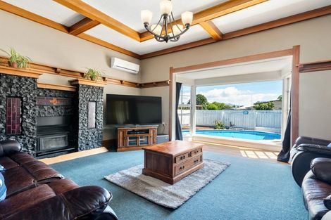 Photo of property in 64 South Street, Blenheim, 7201