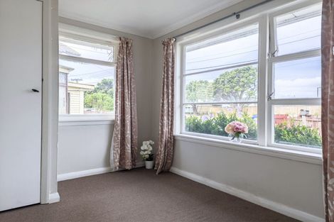 Photo of property in 21 Miro Street, Miramar, Wellington, 6022