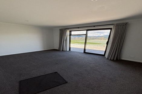 Photo of property in 43 Katania Heights, Brightwater, 7022