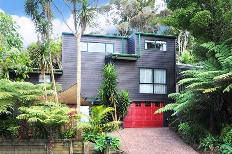 Photo of property in 1/13 Fernwood Grove, Bayview, Auckland, 0629