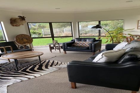 Photo of property in 82 Southernthread Road, Brooklyn, Wellington, 6021