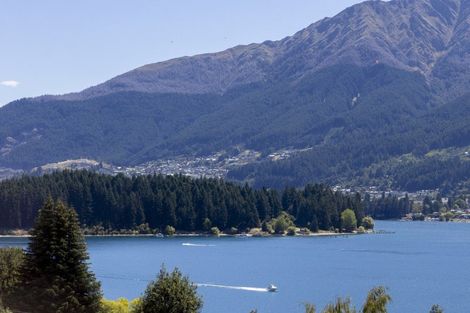 Photo of property in 538 Peninsula Road, Kelvin Heights, Queenstown, 9300