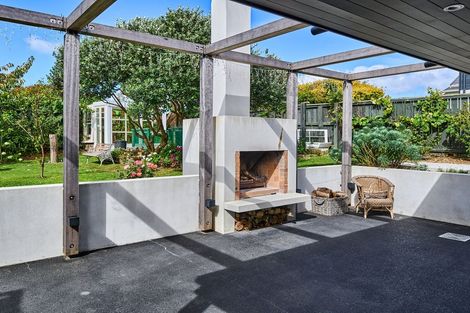 Photo of property in 7 Lochiel Road, Khandallah, Wellington, 6035