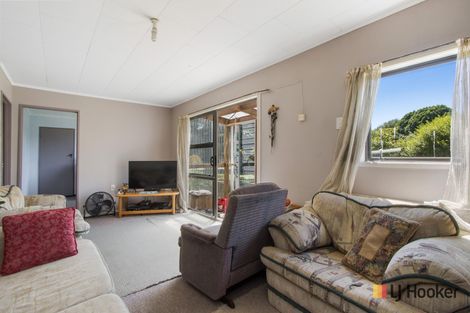 Photo of property in 1 Adela Stewart Drive West, Athenree, Katikati, 3177