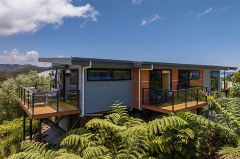 Photo of property in 33 Hihitahi Rise, Paihia, 0200