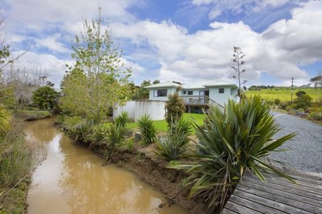 Photo of property in 1935 Cove Road, Mangawhai Heads, Kaiwaka, 0573