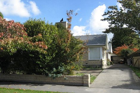 Photo of property in 35 Carruthers Street, Ilam, Christchurch, 8041