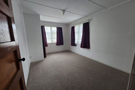 Photo of property in 27 Newcombe Street, Naenae, Lower Hutt, 5011