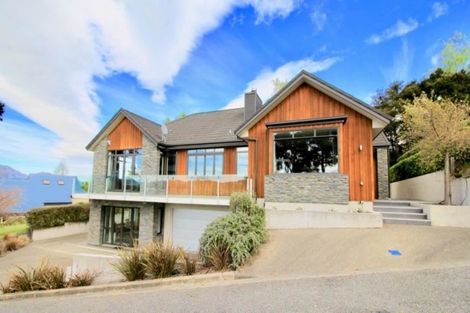 Photo of property in 59 Saint James Avenue, Hanmer Springs, 7334