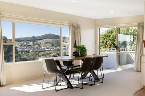 Photo of property in 53 Homestead Place, Welcome Bay, Tauranga, 3112