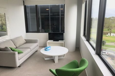 Photo of property in Twin Towers, 811/17 Putney Way, Manukau, Auckland, 2104