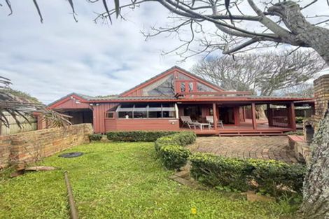 Photo of property in 7b The Esplanade, Eastern Beach, Auckland, 2012