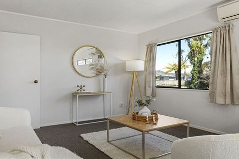 Photo of property in 2/10 Koha Road, Taupo, 3330