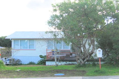 Photo of property in 35 Chorley Avenue, Massey, Auckland, 0614