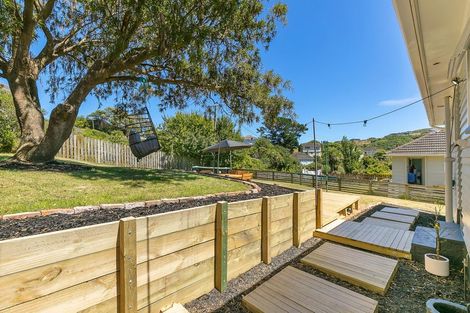 Photo of property in 26 Thompson Grove, Ranui, Porirua, 5024