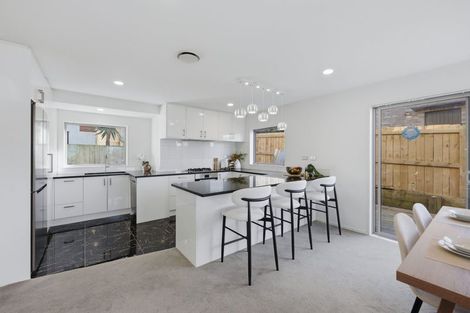 Photo of property in 17a Patons Road, Howick, Auckland, 2014