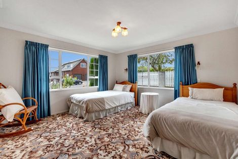 Photo of property in 9 Golders Place, Richmond Heights, Taupo, 3330