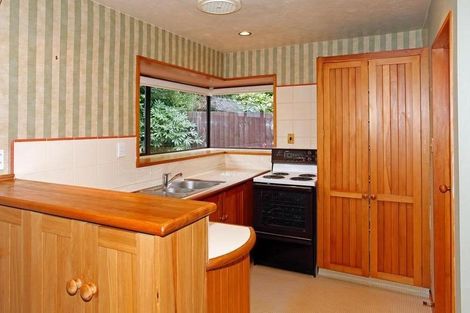 Photo of property in 2/7 Cherrywood Place, Redwood, Christchurch, 8051