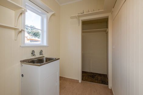 Photo of property in 19 Waiwhetu Road, Waiwhetu, Lower Hutt, 5010