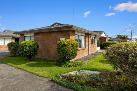 Photo of property in 1/156 Carrington Street, Lower Vogeltown, New Plymouth, 4310