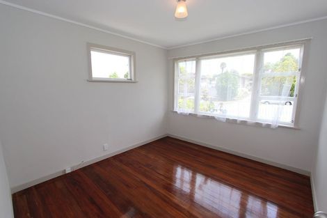 Photo of property in 3 Rimu Road, Manurewa, Auckland, 2102