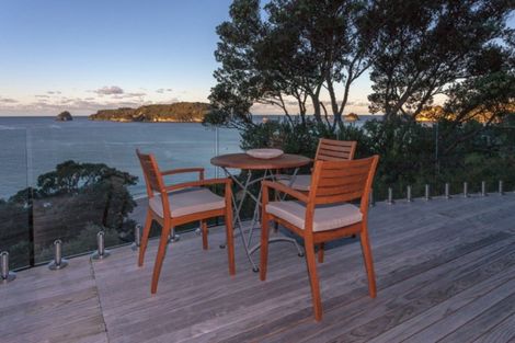 Photo of property in 36 Tutaritari Road, Hahei, Whitianga, 3591