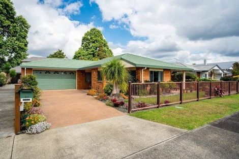 Photo of property in 8a Brighton Road, Kensington, Whangarei, 0112