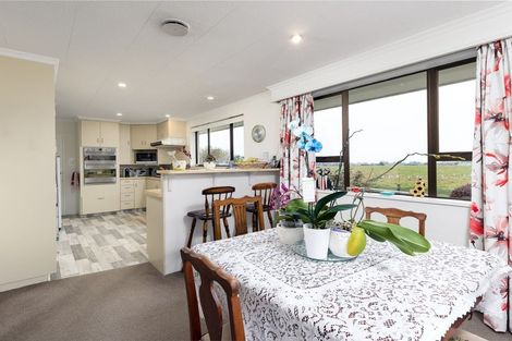 Photo of property in 23 Timaru Road, Waimate, 7924