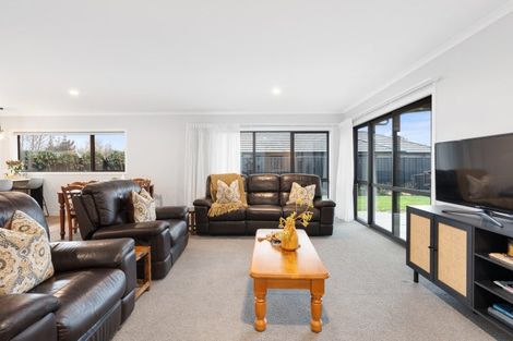 Photo of property in 16 Mccarthy Court, East Taieri, Mosgiel, 9024