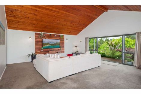 Photo of property in 68 Wiroa Road, Kerikeri, 0293