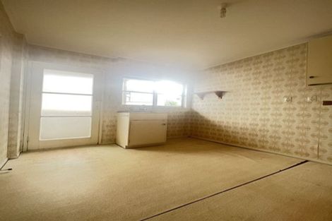 Photo of property in 7 Chatsworth Crescent, Pakuranga Heights, Auckland, 2010