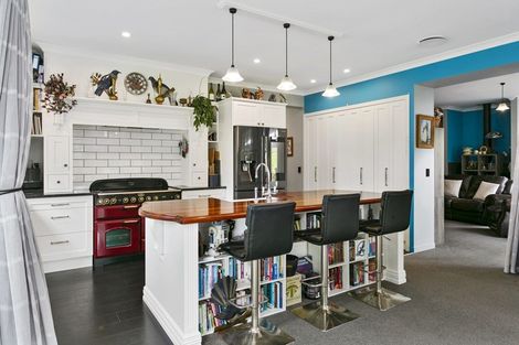 Photo of property in 16 Forest Road, Oruanui, Taupo, 3384