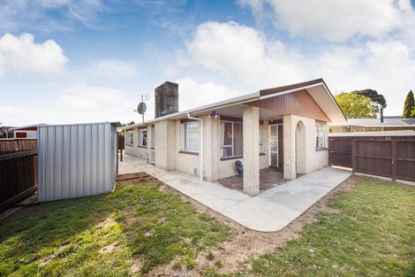 Photo of property in 49 Kaimanawa Street, Kelvin Grove, Palmerston North, 4414