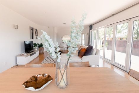 Photo of property in 185 Wairakei Road, Bryndwr, Christchurch, 8053