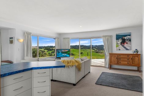 Photo of property in 347 Campbell Road, Parua Bay, Onerahi, 0192